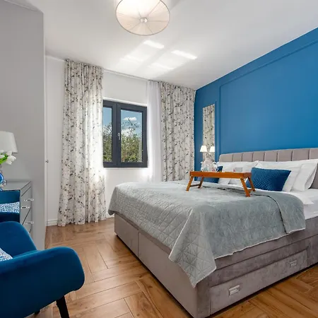 Lorena Dalmacija Zadarvillas *