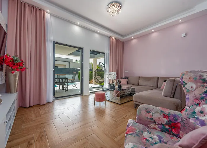 Lorena Dalmacija Zadarvillas 빌라 *