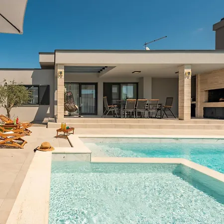 Lorena Dalmacija Zadarvillas Villa Nin